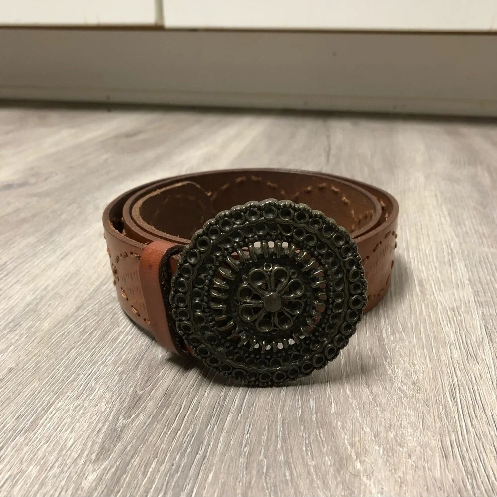 Fossil Vintage Wide Leather Belt with Circle Belt Brass Buckle Size Medium